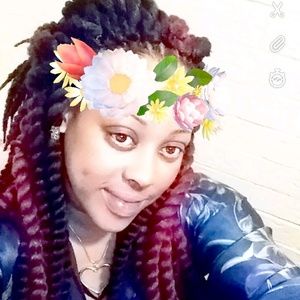 Meet your Posher, Alisha